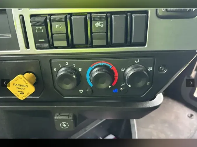 2023 MACK ANTHEM140b291f8d88f2014643c71d19b7e652