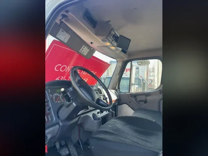 2019 FREIGHTLINER/MERCEDES M2 1061410cb3f0d12dd7a48e8d732f875f27c
