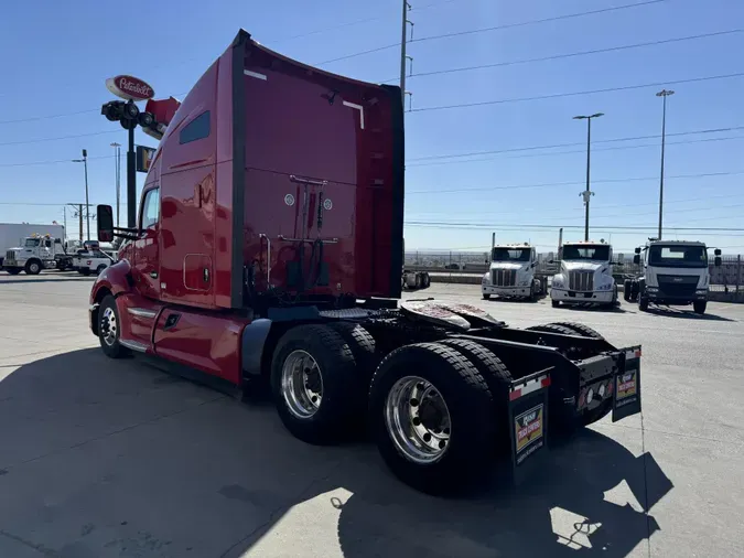 2020 Kenworth T680