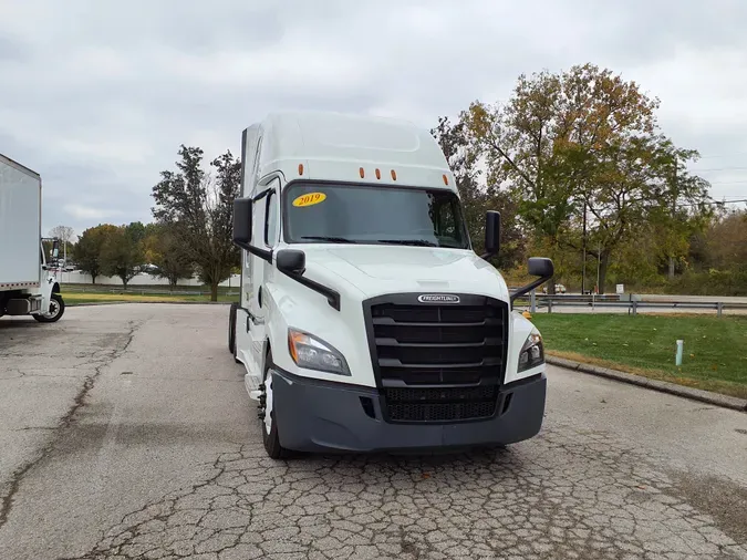 2019 FREIGHTLINER/MERCEDES NEW CASCADIA PX12664