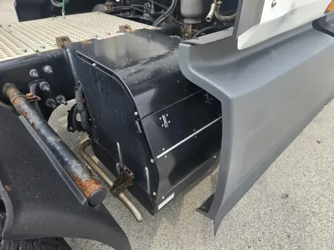 2021 International LT625