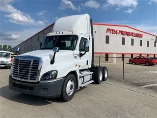 2014 Freightliner CASCADIA 125