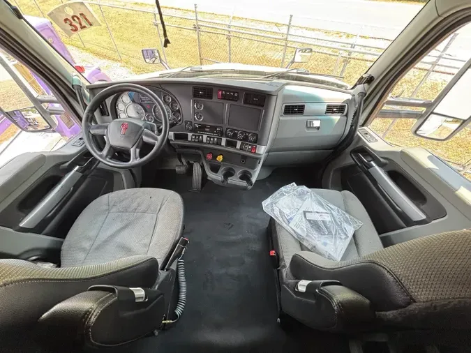 2022 Kenworth T680
