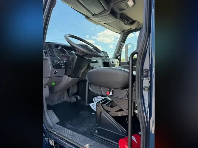 2020 International MV607
