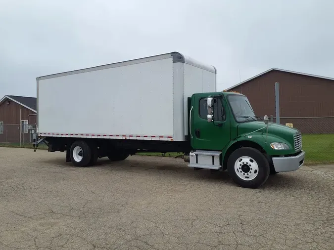 2021 FREIGHTLINER M2 106
