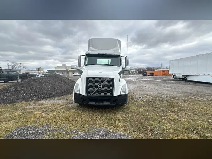 2019 Volvo VNL300