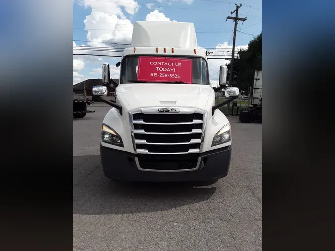 2020 FREIGHTLINER NEW CASCADIA 126