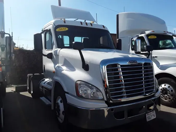 2018 FREIGHTLINER/MERCEDES CASCADIA 125142cdae47f790d8469e091e9f2d8705f