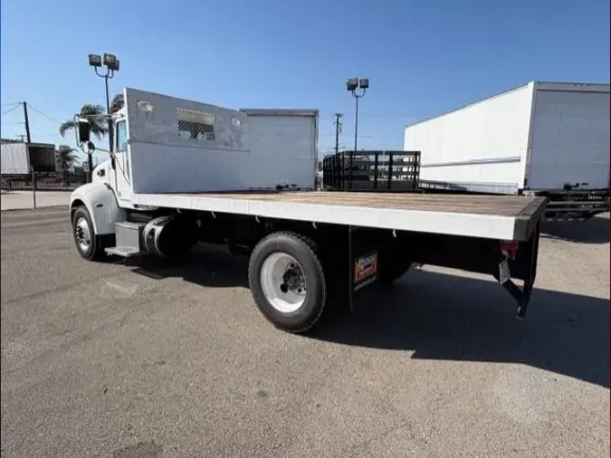 2020 Peterbilt 337142f570bcdc0be439fbbd828989a01ea