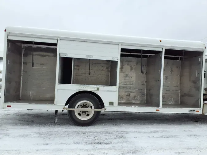 2017 FREIGHTLINER/MERCEDES M2 106