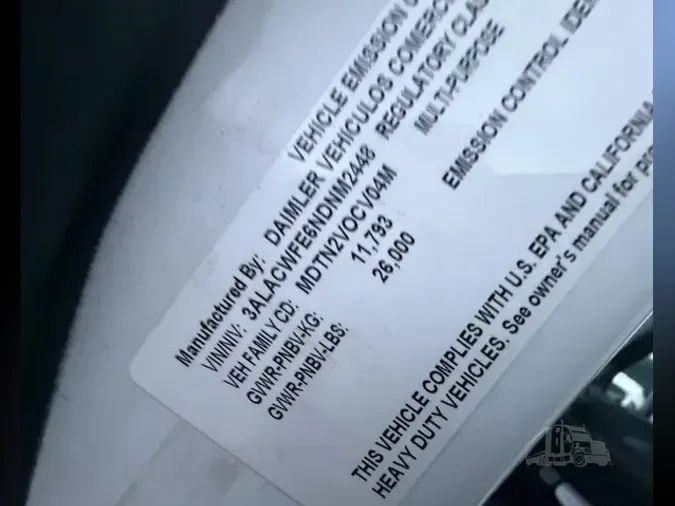 2022 FREIGHTLINER BUSINESS CLASS M2 106