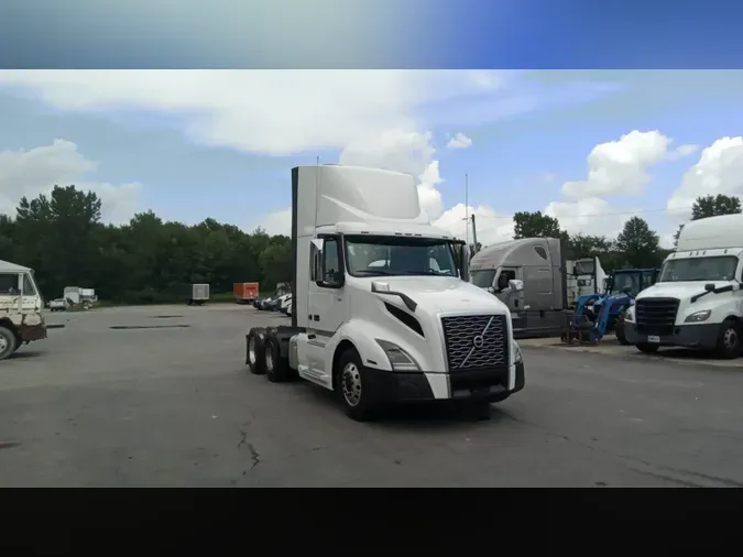 2020 Volvo VNL3001434f844fece30f0e9e2c5cba19ae310