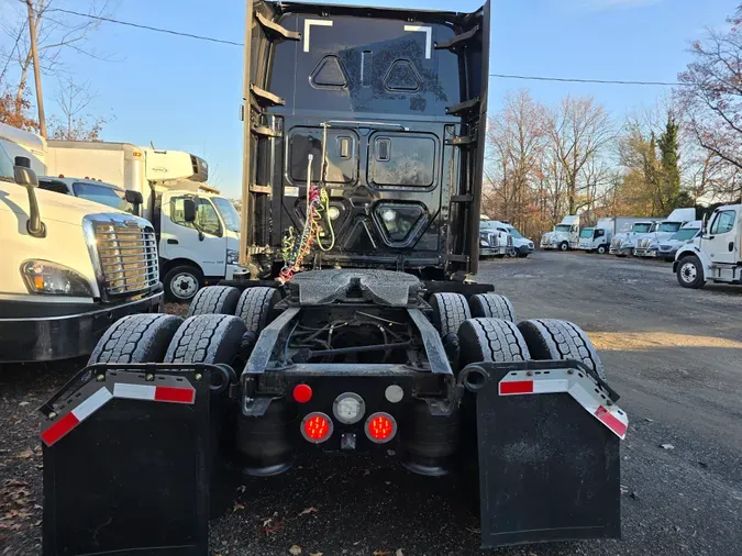 2021 FREIGHTLINER/MERCEDES NEW CASCADIA PX12664