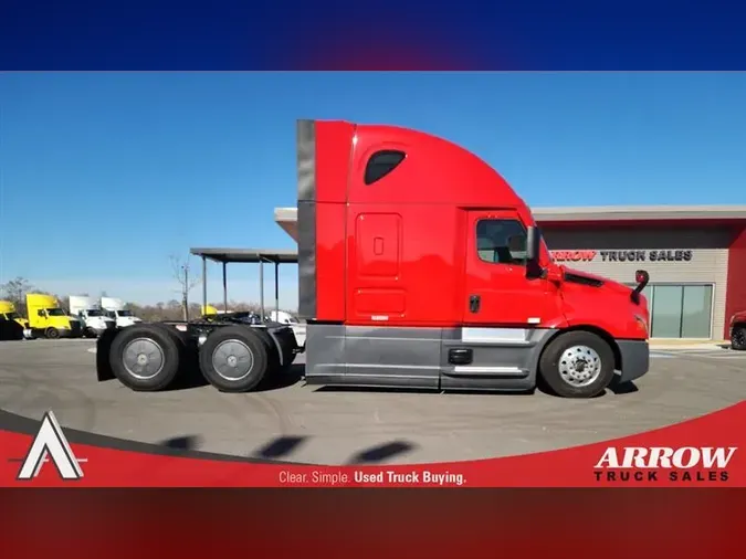2022 FREIGHTLINER CA126