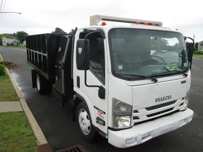 2019 ISUZU NQR