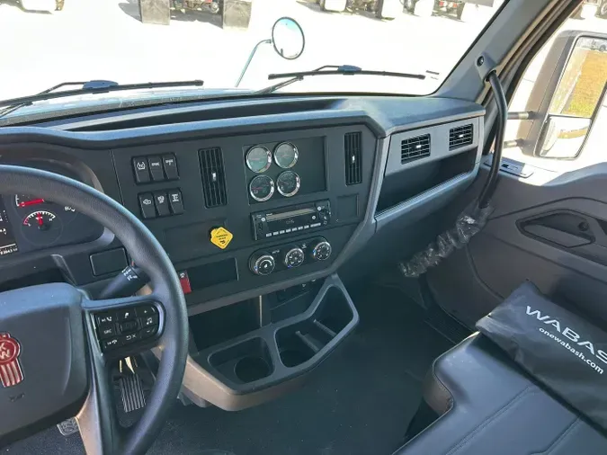 2025 Kenworth T280144062827f2e1cc2280a64a37876b3e7