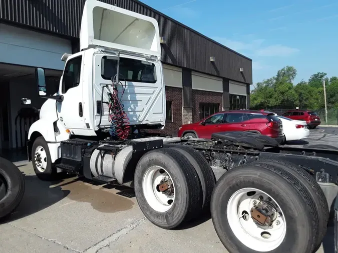 2019 NAVISTAR INTERNATIONAL LT625 DAYCAB T/A1440e2b14ac336ff6ee26d574f8bc6f6