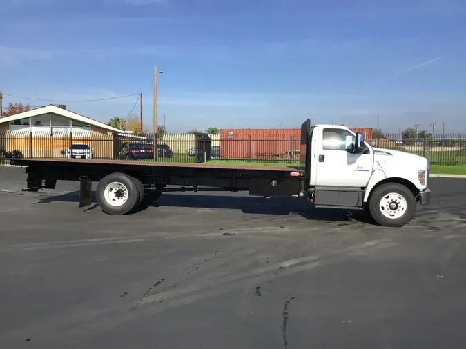 2023 Ford F-650