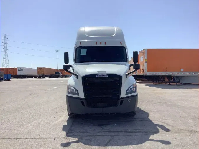 2021 Freightliner Cascadia