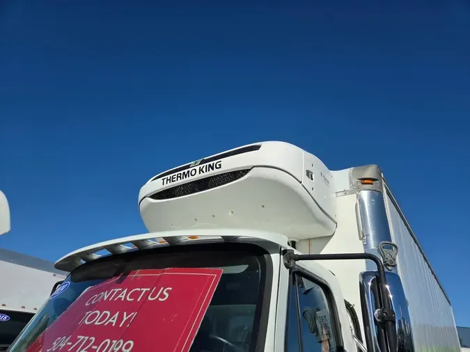 2019 FREIGHTLINER/MERCEDES M2 106