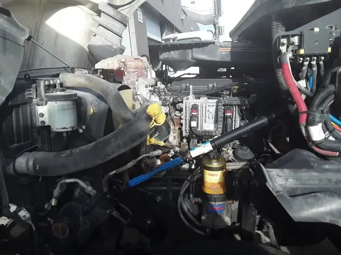 2018 NAVISTAR INTERNATIONAL LT625 DAYCAB T/A