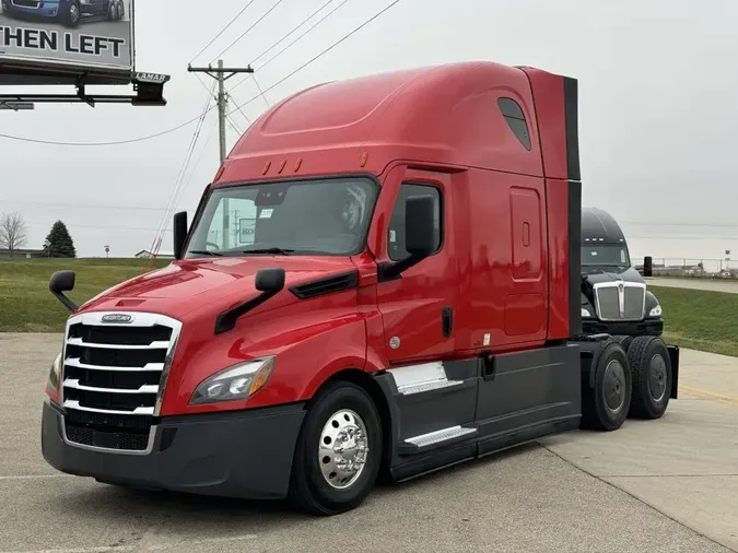 2021 FREIGHTLINER Cascadia 126144fa755bffcc20ed60ecbe600f80ad8