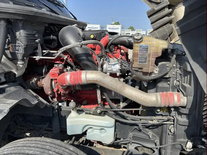 2021 International LT625