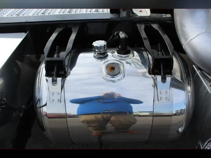 2020 Peterbilt 5671455ca1f8b1aec83b644cdd39891e750