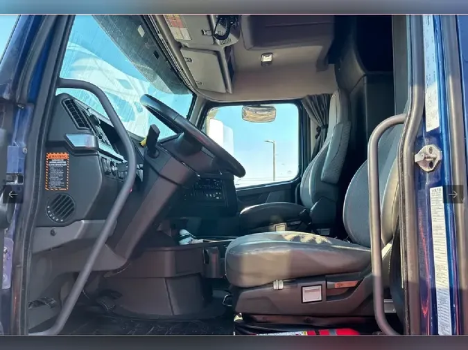 2023 VOLVO VNL64T860145966a223c69d41e1015bee1e4a90ef