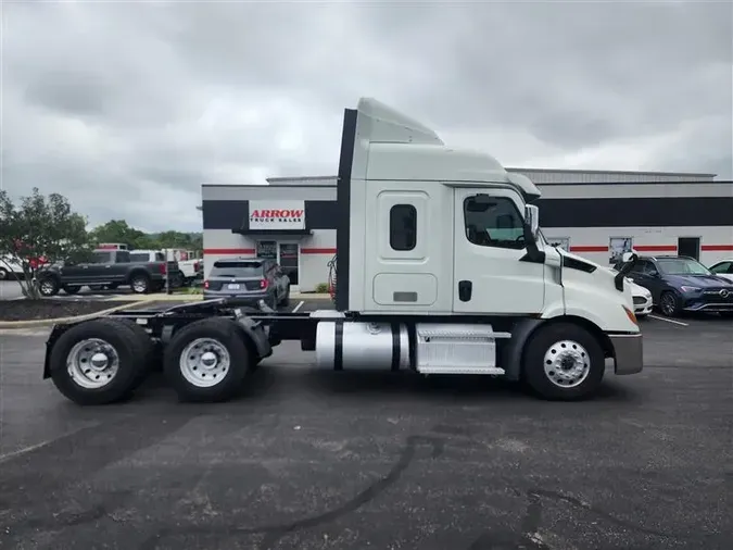 2020 FREIGHTLINER CA116145c017396b46f4b50aaa10ea8a80f20