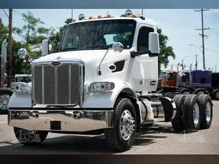 2025 PETERBILT 567