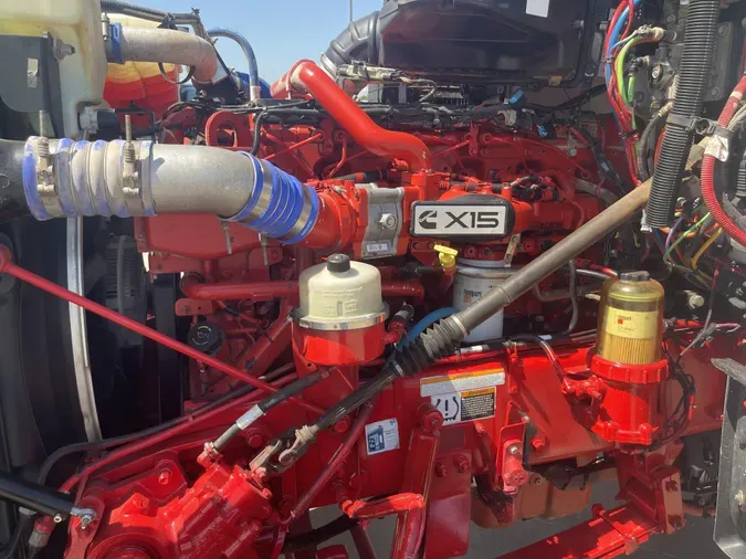 2022 Peterbilt 567