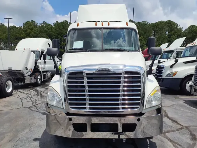 2018 FREIGHTLINER CASCADIA 125