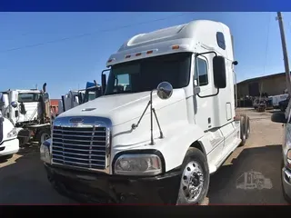 2010 FREIGHTLINER CENTURY 120