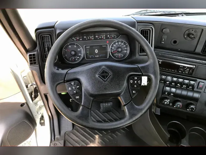 2021 INT LT625 6x4