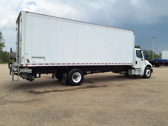 2018 FREIGHTLINER M2 106