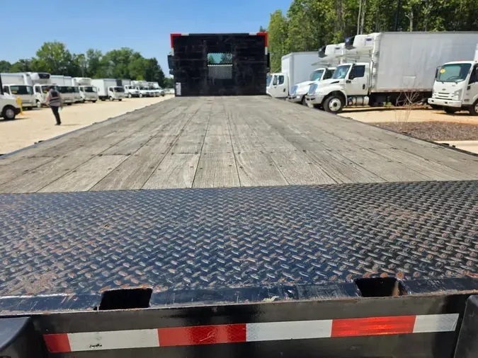 2020 FREIGHTLINER/MERCEDES M2 10614729c2ec584ef89c7c0872a98581269