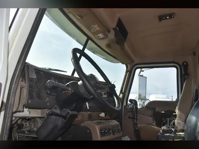 2007 MACK GRANITE CV713