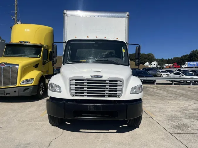 2019 Freightliner Business Class M2 106