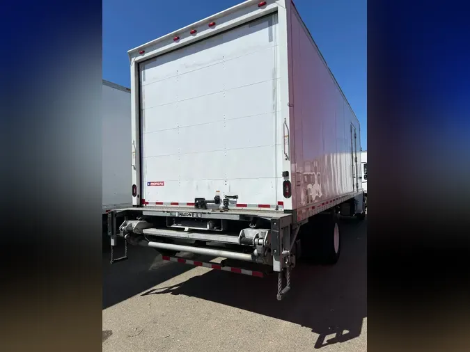 2019 FREIGHTLINER/MERCEDES M2 106