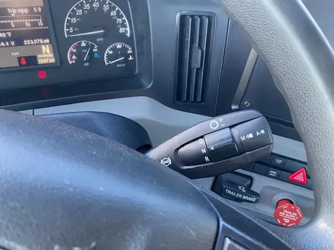 2020 Freightliner Cascadia