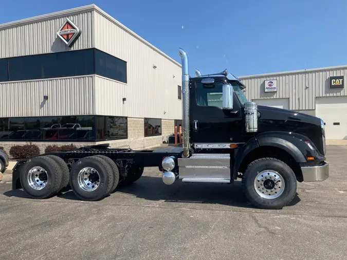 2026 International HX620
