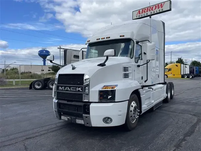 2023 MACK AN64T14827e826a65aa4dab8024ac3c8ac445