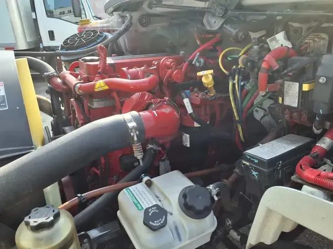 2019 FREIGHTLINER M2 106