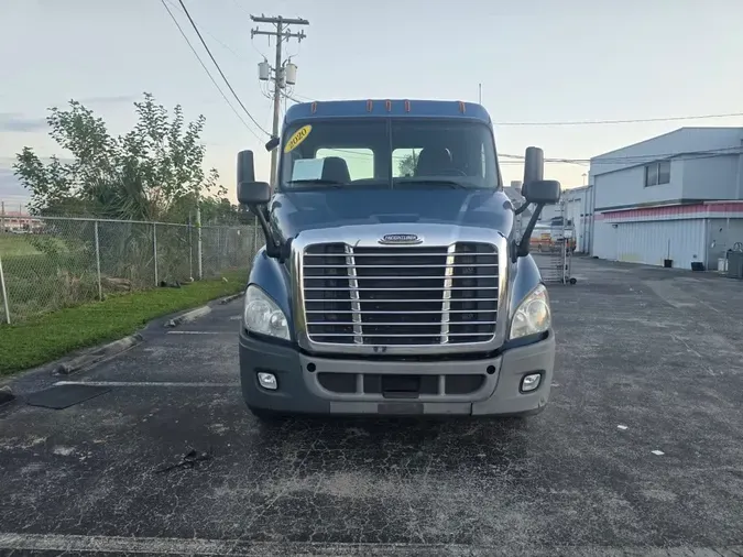 2020 FREIGHTLINER/MERCEDES CASCADIA 113148aec062a9b843b9ad819525490e907
