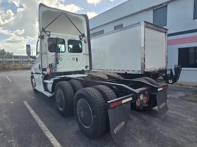 2019 FREIGHTLINER/MERCEDES NEW CASCADIA PX12664