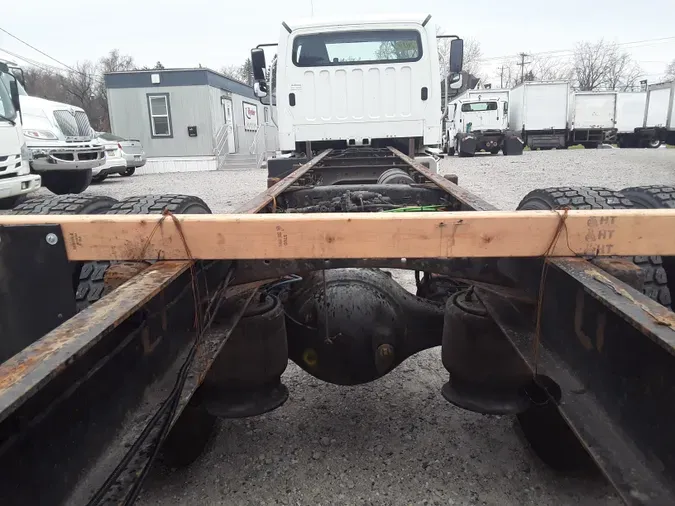 2019 FREIGHTLINER/MERCEDES M2 106