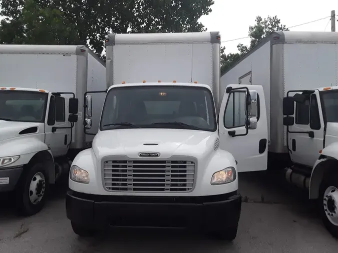 2020 FREIGHTLINER M2 106