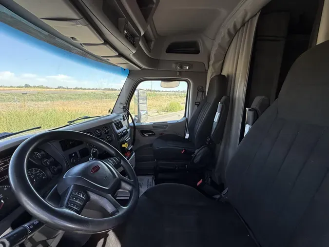 2020 Peterbilt 579