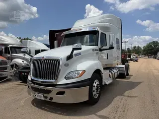 2020 INTERNATIONAL LT